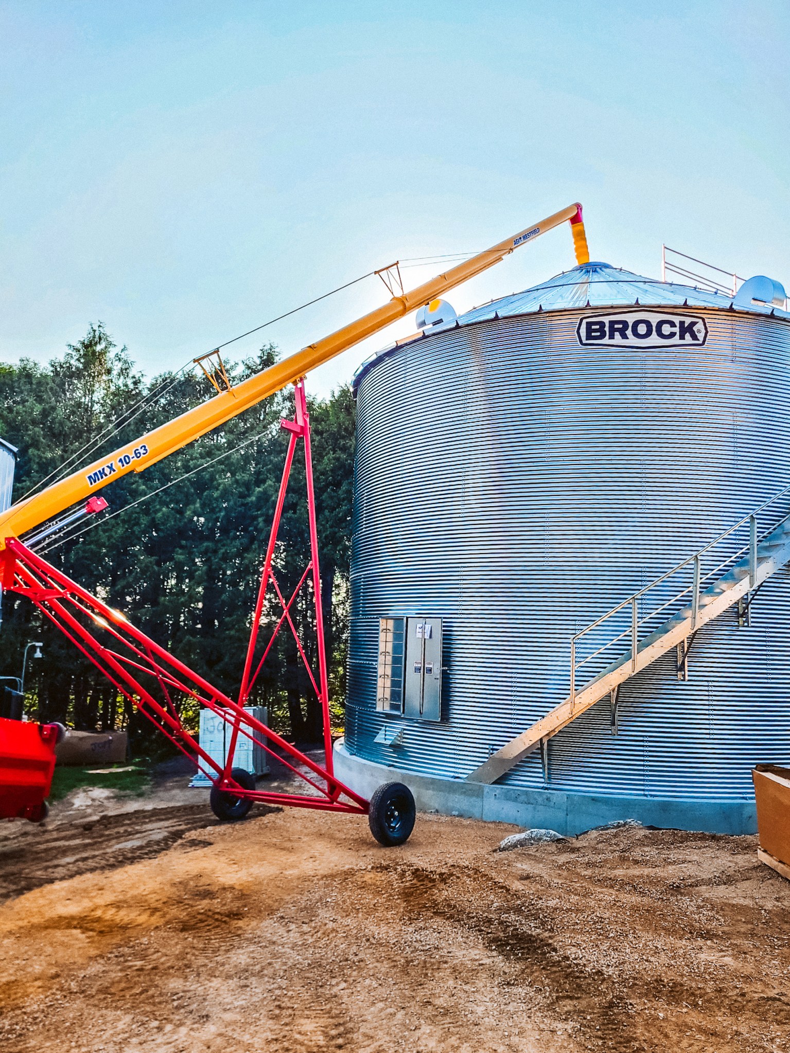 Grain Handling Solutions - Custom Augers | Agri Systems Inc