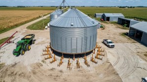 grain bin jacks lifting grain bin