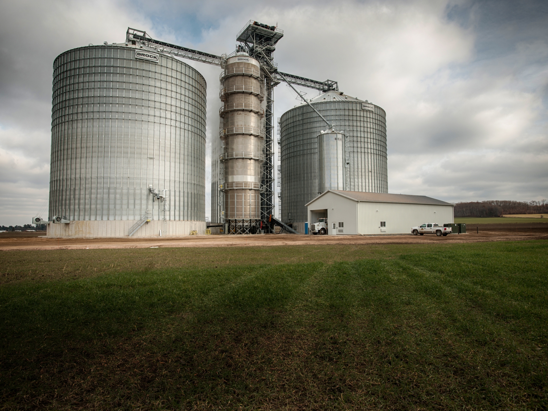 Rooney Grain Bins in Wisconsin